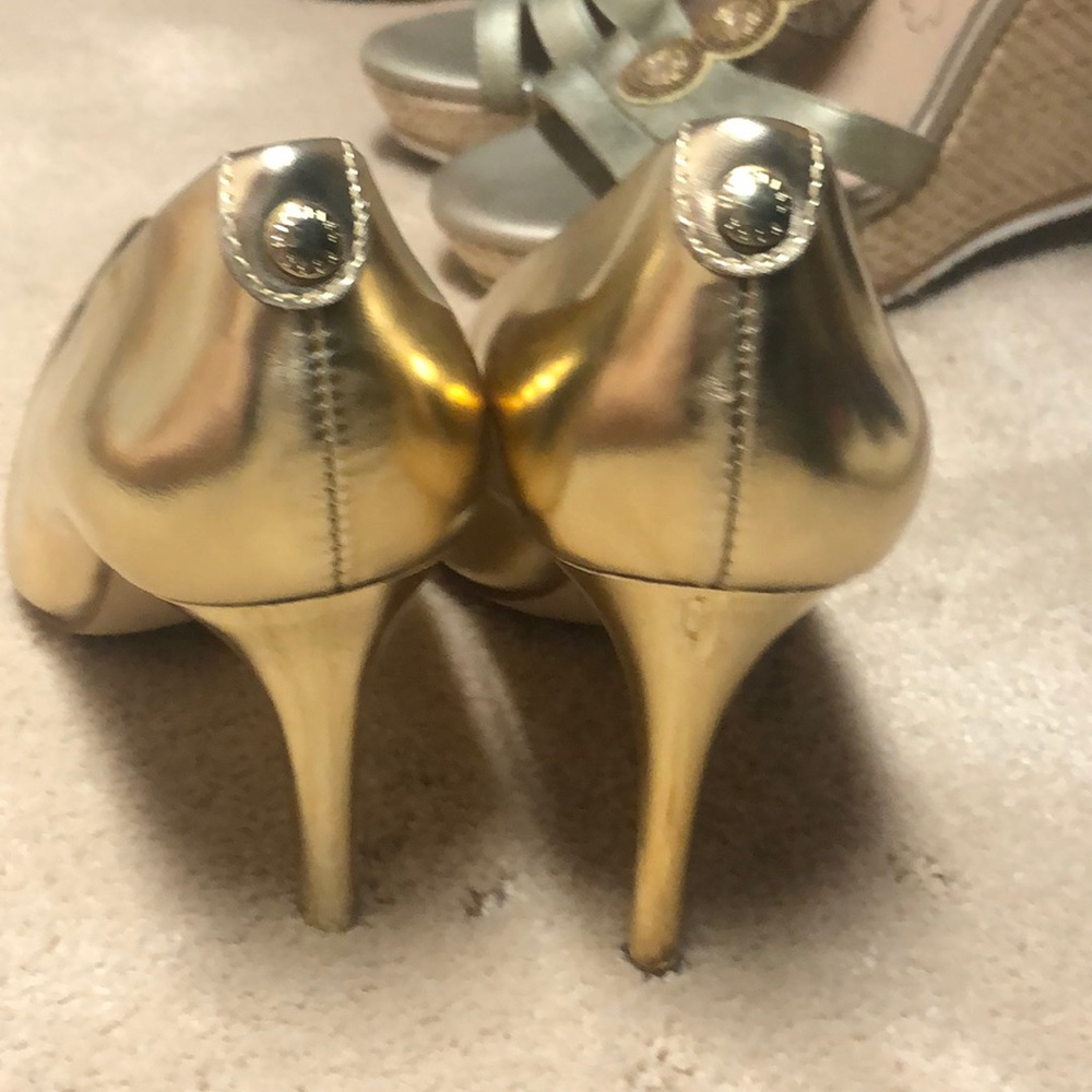 Shoes - Picture 5 of 5
